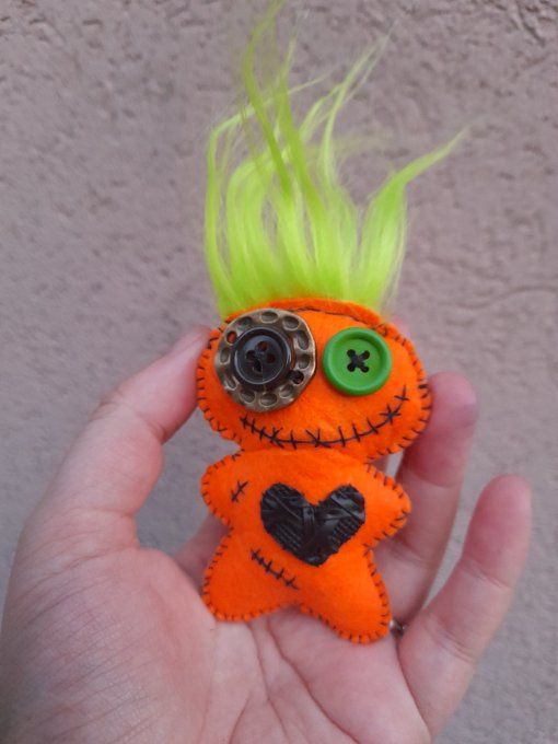 Vaudoo "MORIKA" La mordeuse de souvenirs